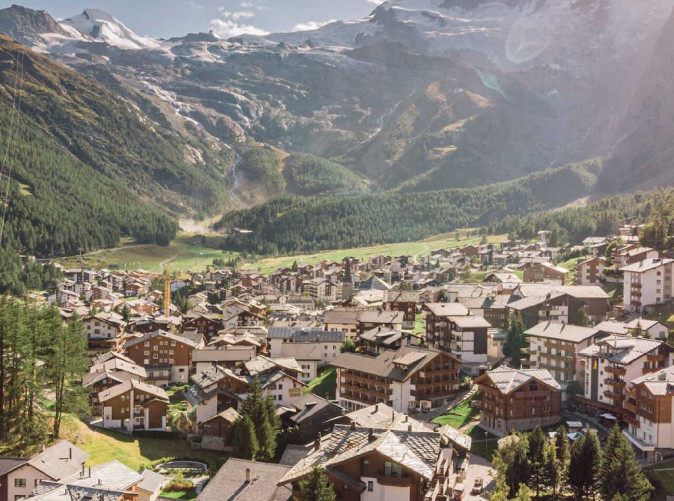 0012_The Capra Saas Fee_Schoene Aussichte Touristik_dji_0359-1600x800